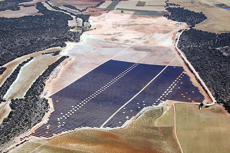 largest solar power plant